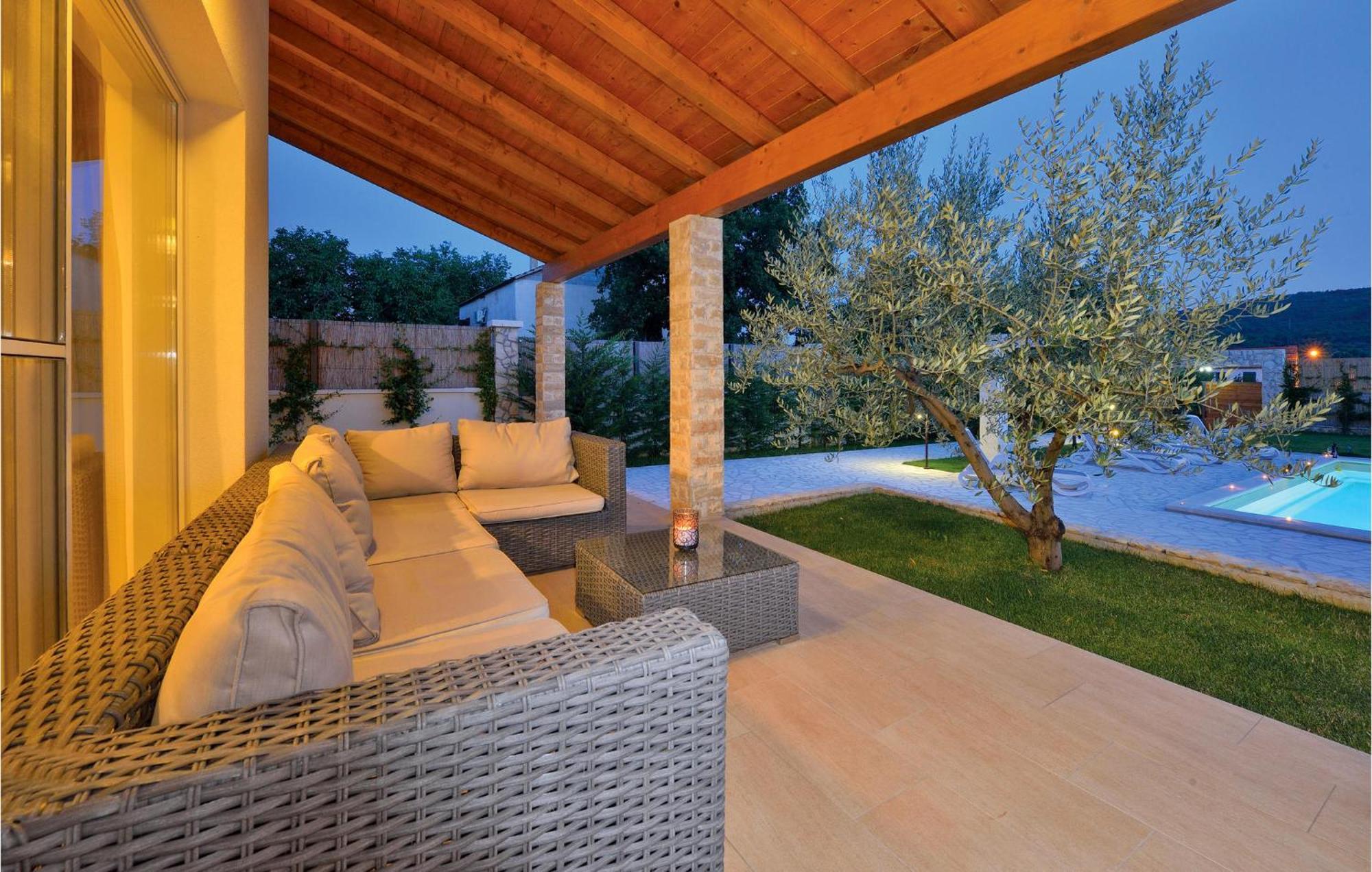 Lovely Home In Sibenik With Wifi Экстерьер фото