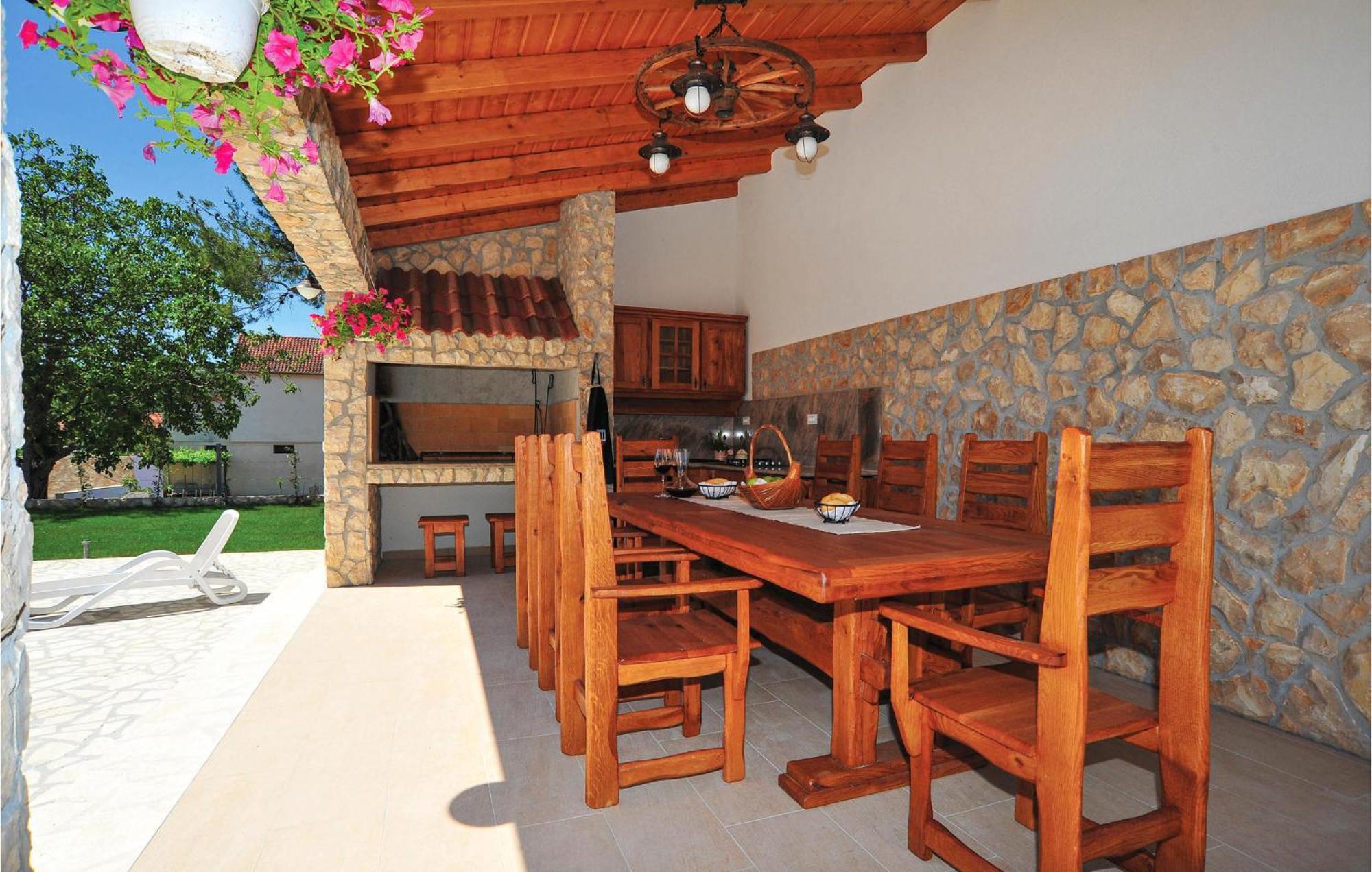 Lovely Home In Sibenik With Wifi Экстерьер фото