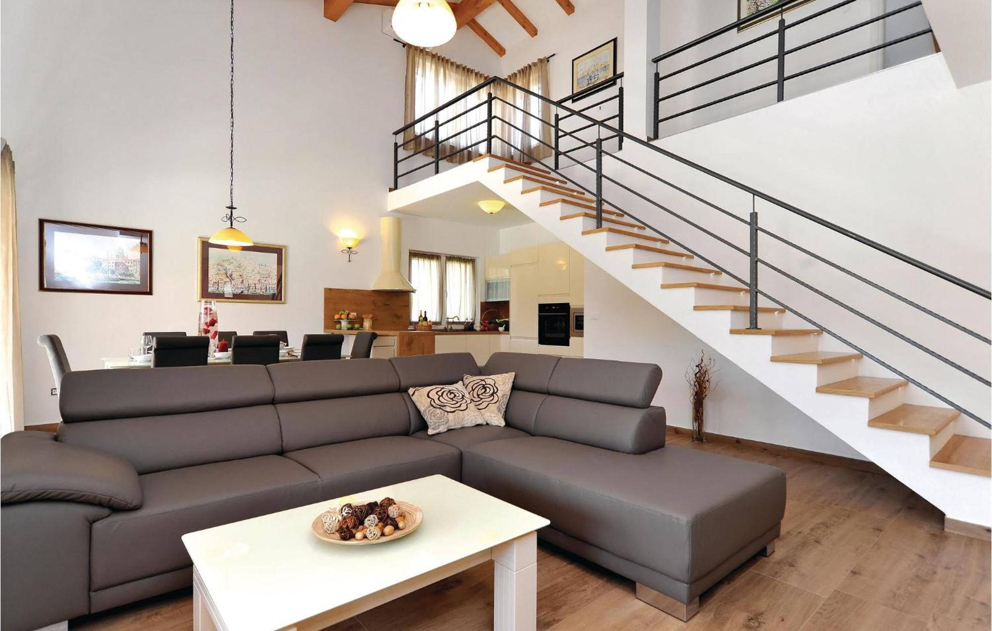 Lovely Home In Sibenik With Wifi Экстерьер фото