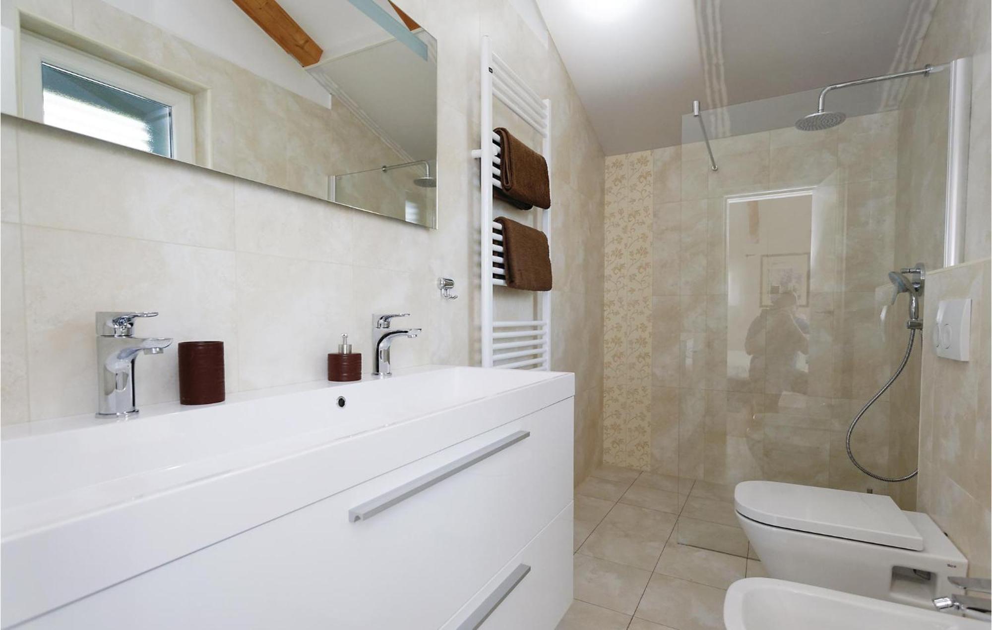 Lovely Home In Sibenik With Wifi Экстерьер фото