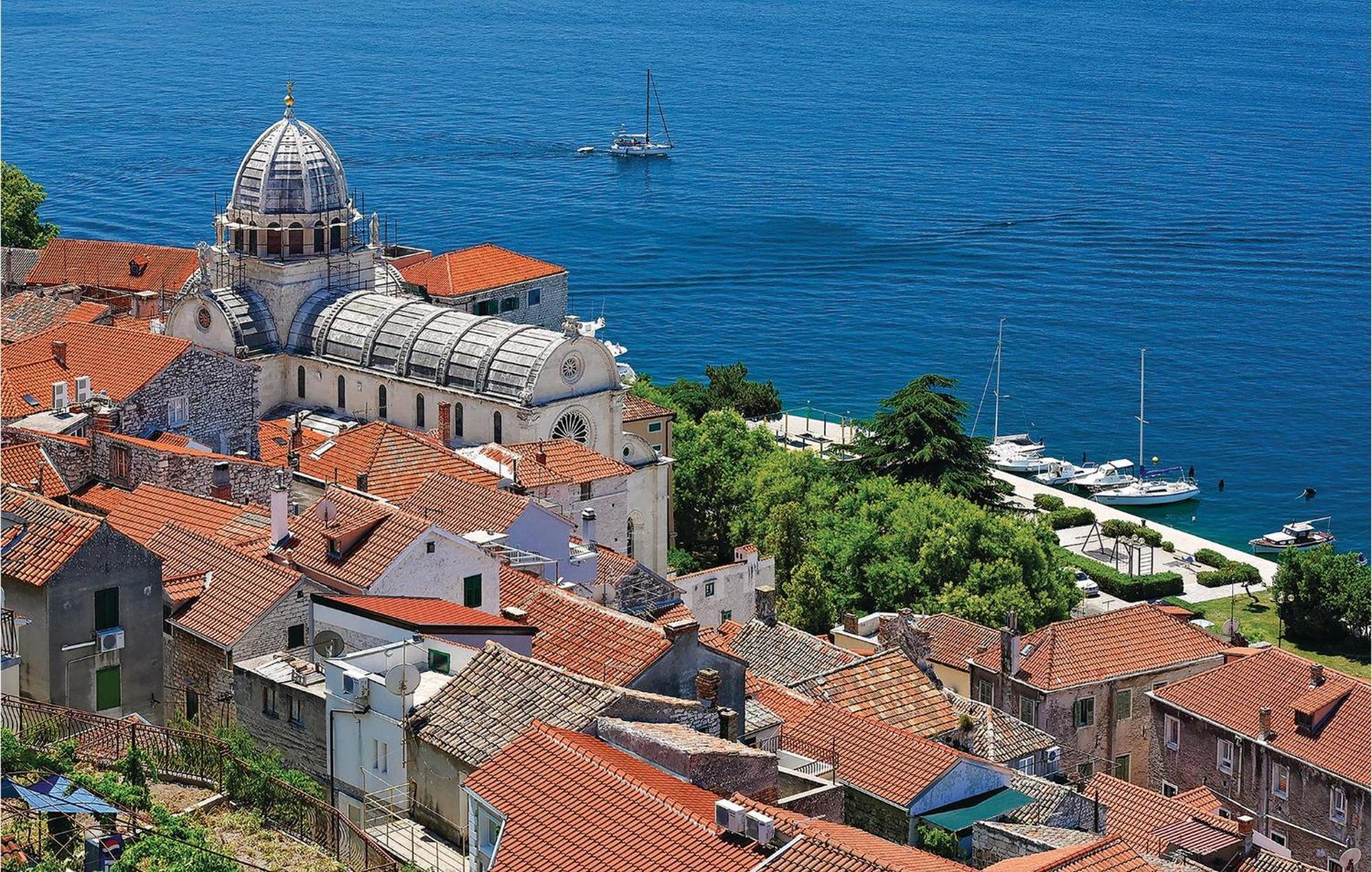 Lovely Home In Sibenik With Wifi Экстерьер фото